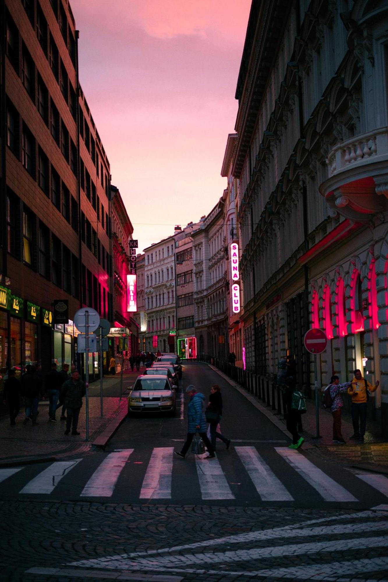 Cozy Homestay At Prague Main Station Exterior foto
